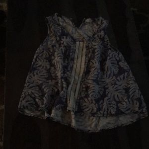 Nablus blueish tank top with leaves